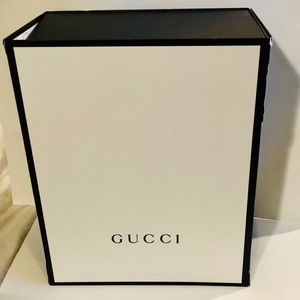 GUCCI large designer box and GUCCI card/envelope